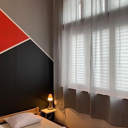 Viki Apartment Krakow Bagian luar foto