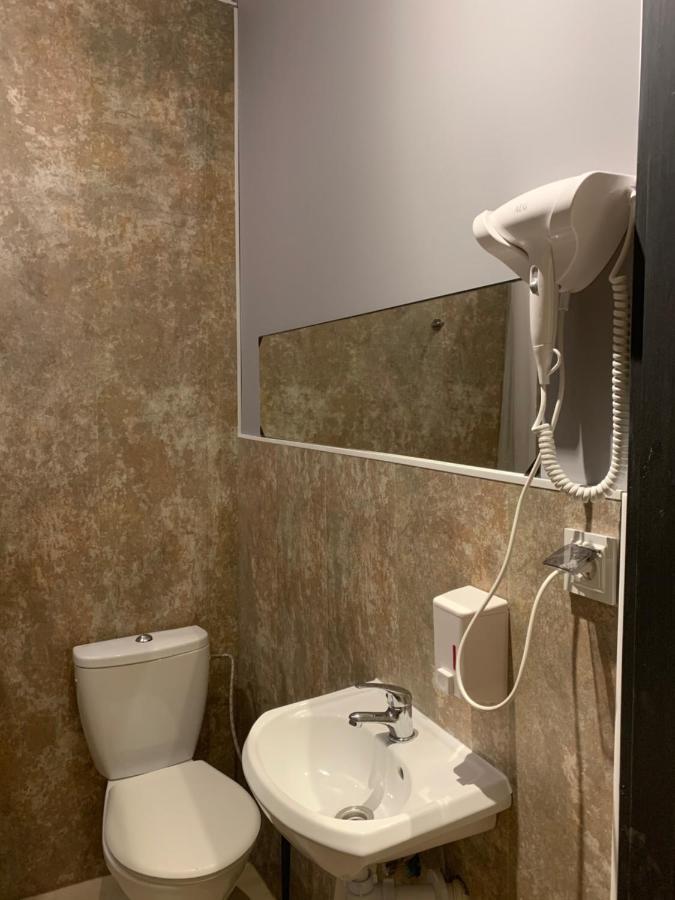 Viki Apartment Krakow Bagian luar foto